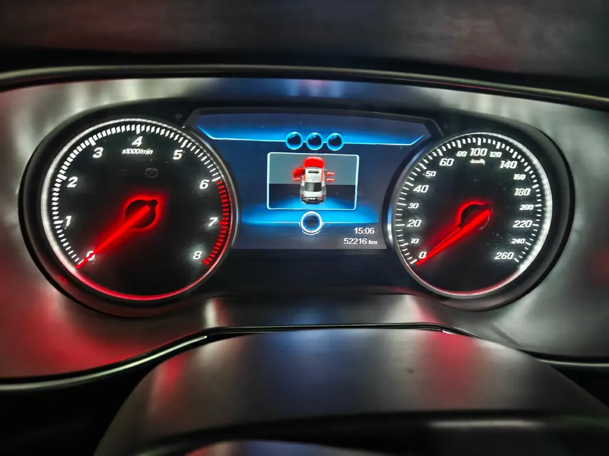 2020 HongQi H5 1.8T 197HP L4 6AT,autocango,china used car exporter,china ev exporter,chinese used car exporter,chinese used ev exporter