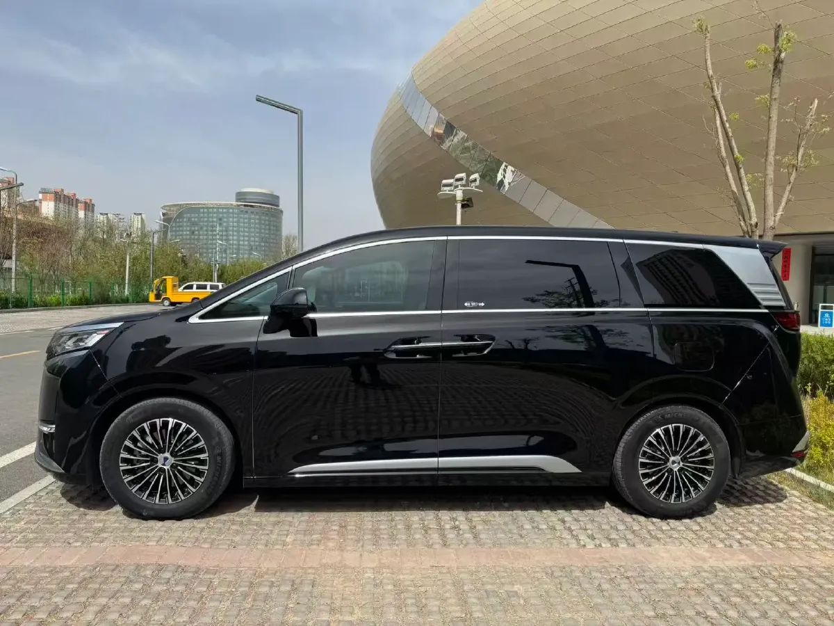 2023 Denza D9 1.5T 139HP L4 E-CVT PHEV 20.39KWH,autocango,china used car exporter,china ev exporter,chinese used car exporter,chinese used ev exporter