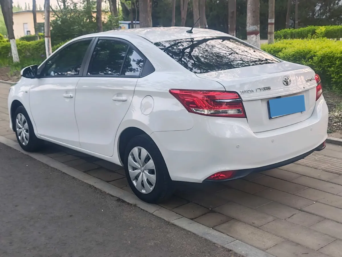 2020 Toyota Yaris L 1.5L 110HP L4 CVT,autocango,china used car exporter,china ev exporter,chinese used car exporter,chinese used ev exporter