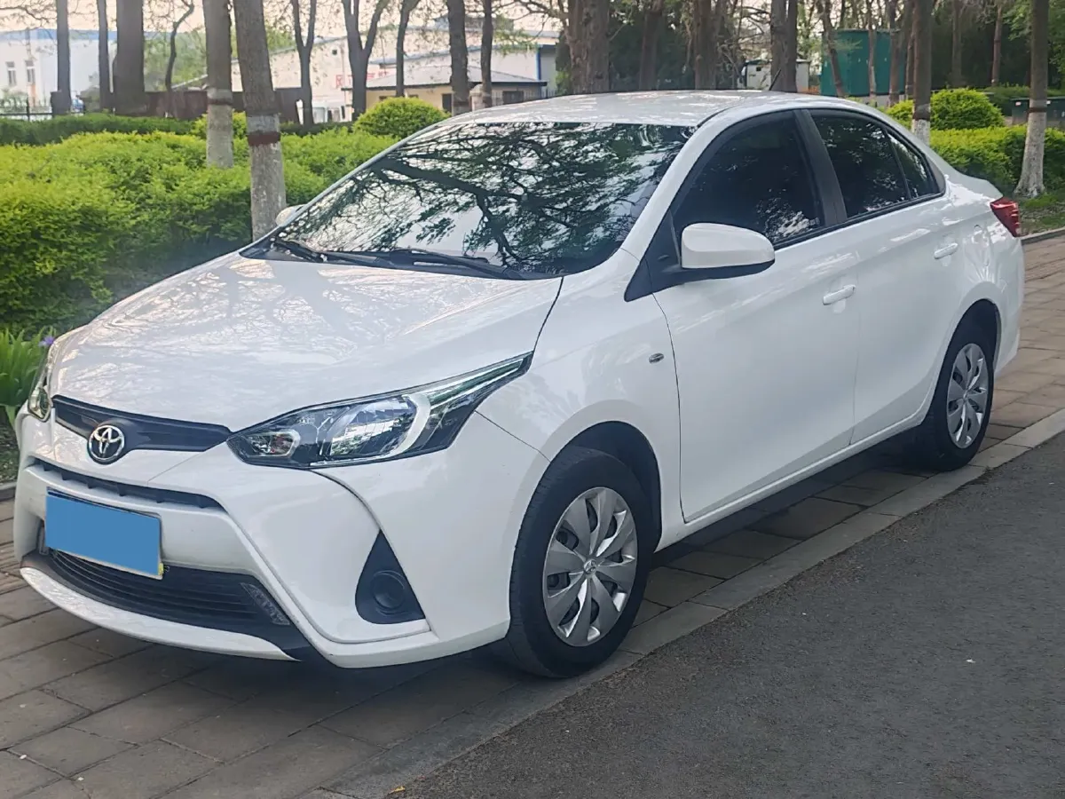 2020 Toyota Yaris L 1.5L 110HP L4 CVT,autocango,china used car exporter,china ev exporter,chinese used car exporter,chinese used ev exporter