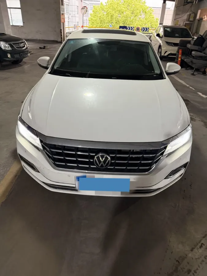 2019 Skoda Kodiak 2.0T 186HP L4 7DCT,autocango,china used car exporter,china ev exporter,chinese used car exporter,chinese used ev exporter