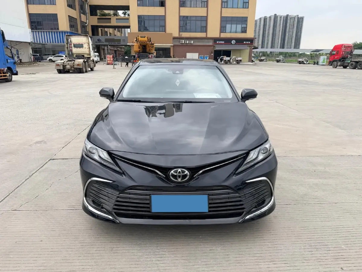 2021 Toyota Camry 2.5L 209HP L4 8AT,autocango,china used car exporter,china ev exporter,chinese used car exporter,chinese used ev exporter