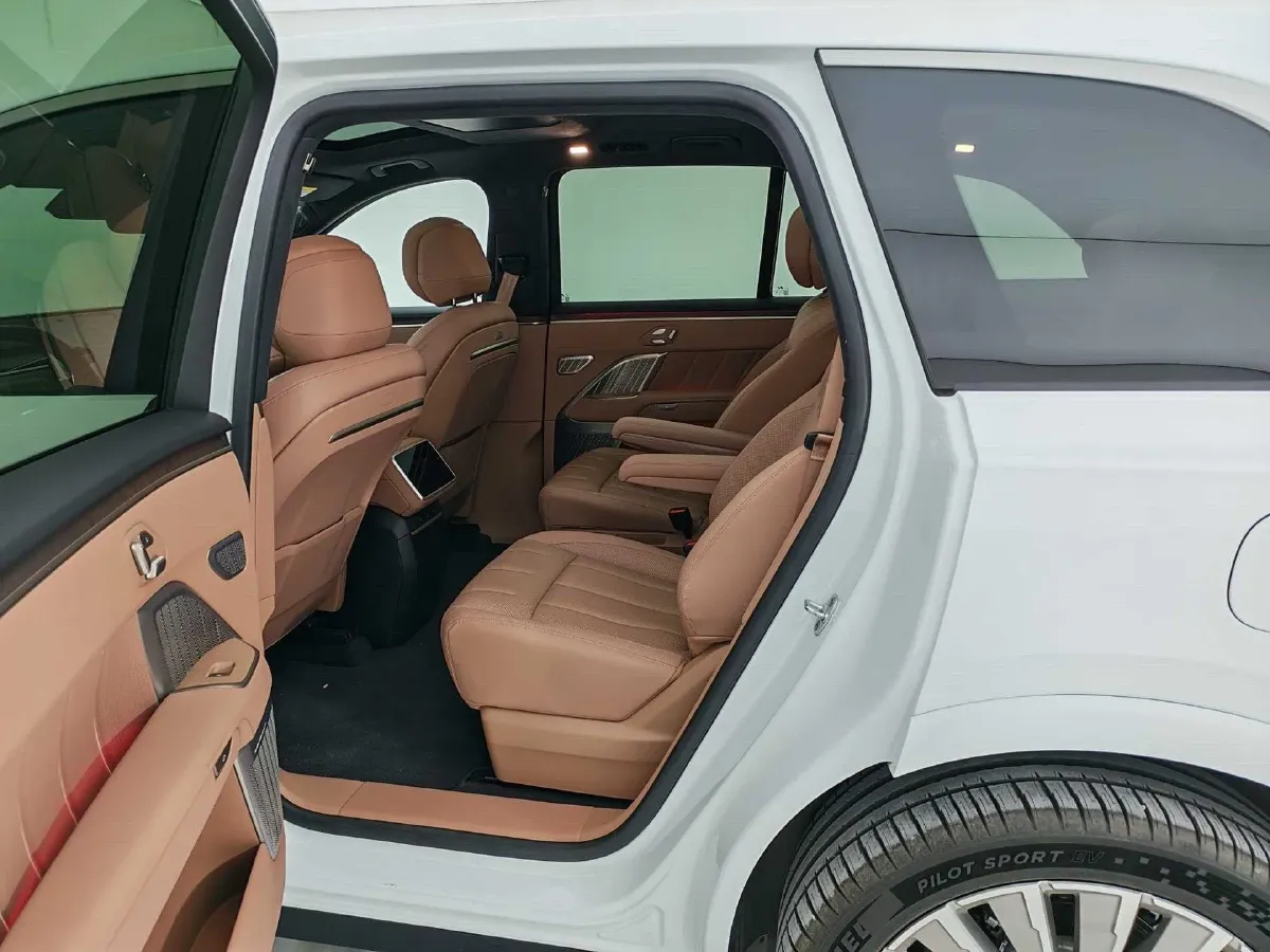 2025 ONVO L90 BEV,autocango,china used car exporter,china ev exporter,chinese used car exporter,chinese used ev exporter