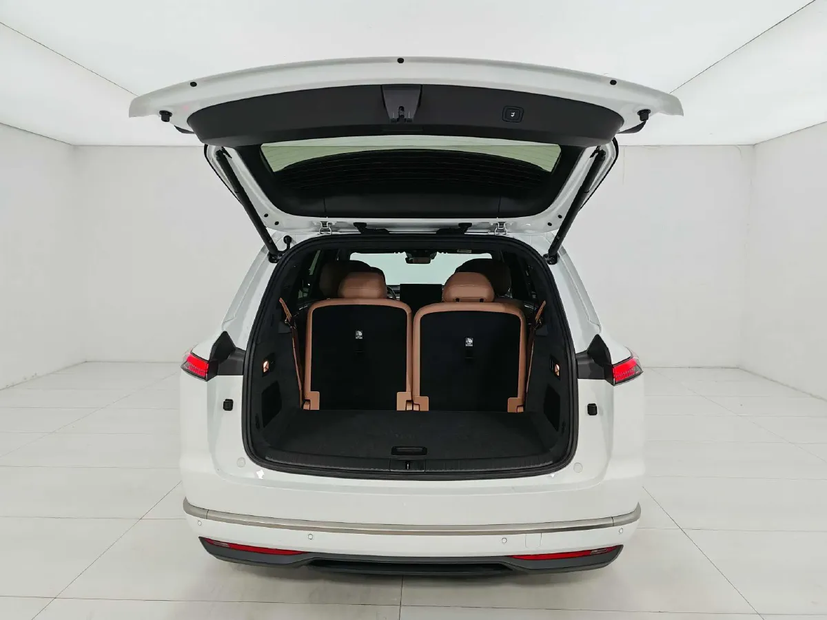 2025 ONVO L90 BEV,autocango,china used car exporter,china ev exporter,chinese used car exporter,chinese used ev exporter