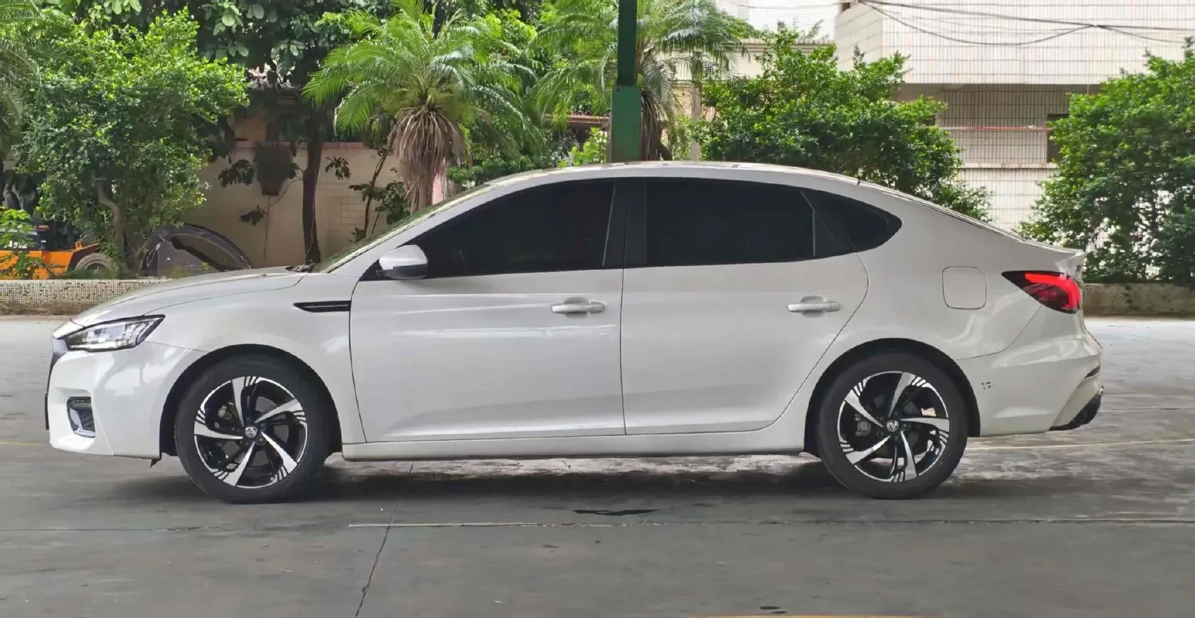 2021 MG MG6 1.5T 181HP L4 7DCT,autocango,china used car exporter,china ev exporter,chinese used car exporter,chinese used ev exporter