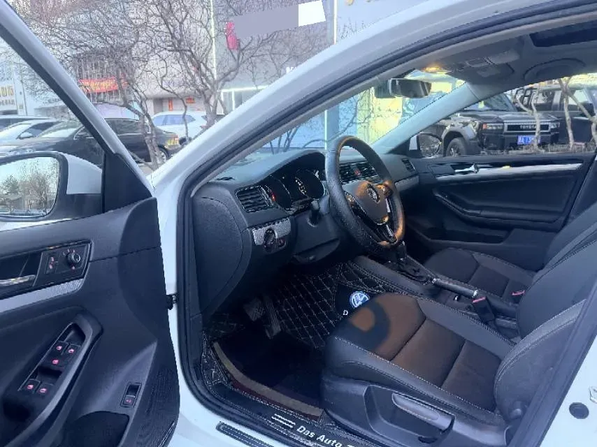 2018 Volkswagen Sagitar 1.2T 110HP L4 7DCT,autocango,china used car exporter,china ev exporter,chinese used car exporter,chinese used ev exporter