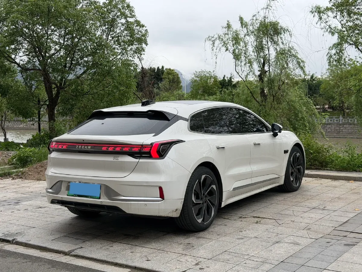 2022 Zeekr 001 BEV 100KWH,autocango,china used car exporter,china ev exporter,chinese used car exporter,chinese used ev exporter