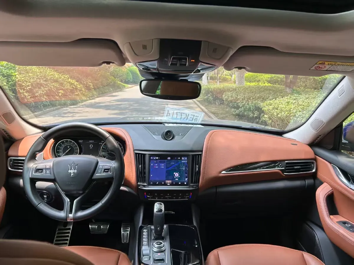 2021 Maserati Levante 3.0T 350HP V6 8AT,autocango,china used car exporter,china ev exporter,chinese used car exporter,chinese used ev exporter