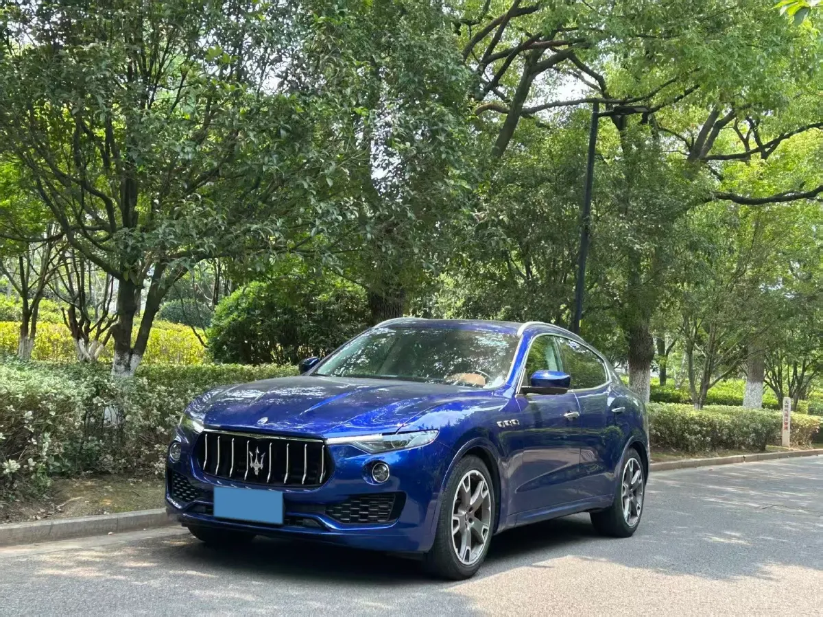 2021 Maserati Levante 3.0T 350HP V6 8AT,autocango,china used car exporter,china ev exporter,chinese used car exporter,chinese used ev exporter