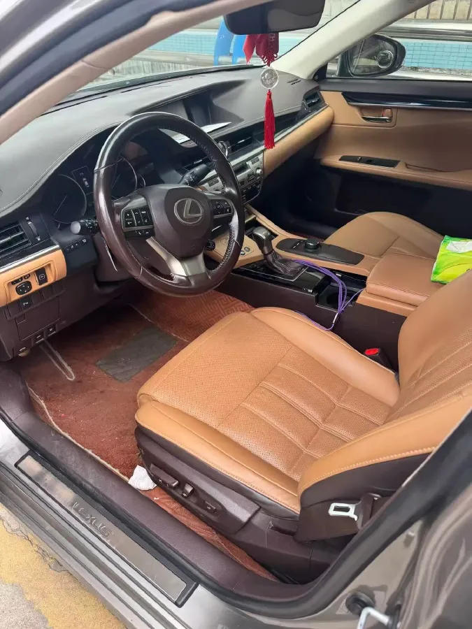 2015 Lexus ES 2.0L 167HP L4 6AT,autocango,china used car exporter,china ev exporter,chinese used car exporter,chinese used ev exporter