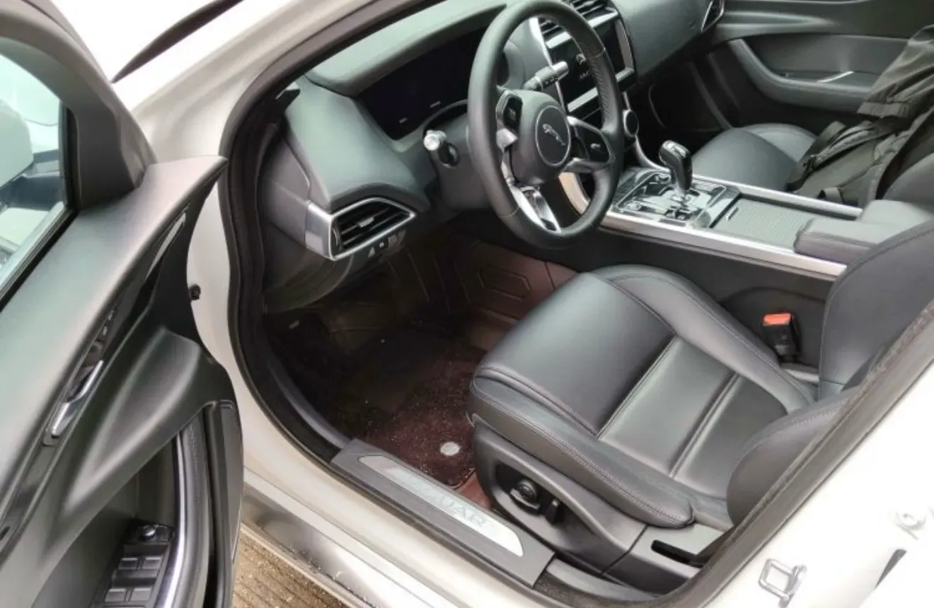 2021 Jaguar XEL 2.0T 250HP L4 8AT,autocango,china used car exporter,china ev exporter,chinese used car exporter,chinese used ev exporter