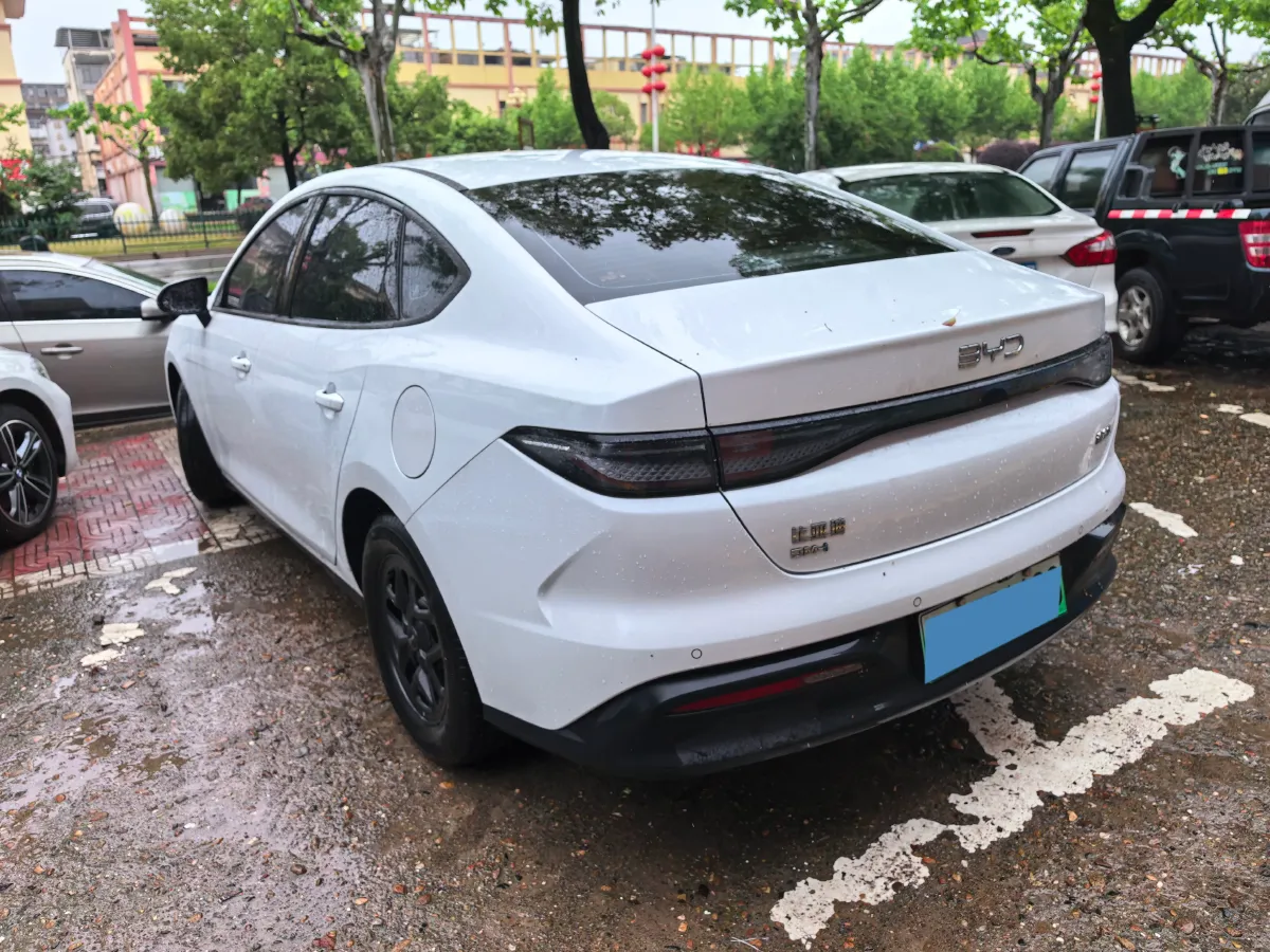 2025 BYD Seal05 DM-i 1.5L 101HP L4 E-CVT PHEV 7.68KWH,autocango,china used car exporter,china ev exporter,chinese used car exporter,chinese used ev exporter
