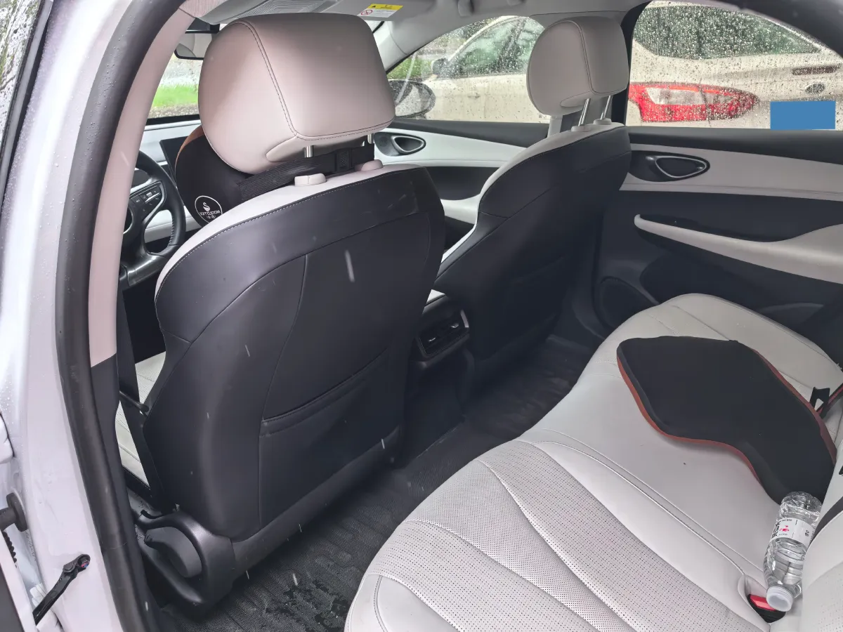 2025 BYD Seal05 DM-i 1.5L 101HP L4 E-CVT PHEV 7.68KWH,autocango,china used car exporter,china ev exporter,chinese used car exporter,chinese used ev exporter