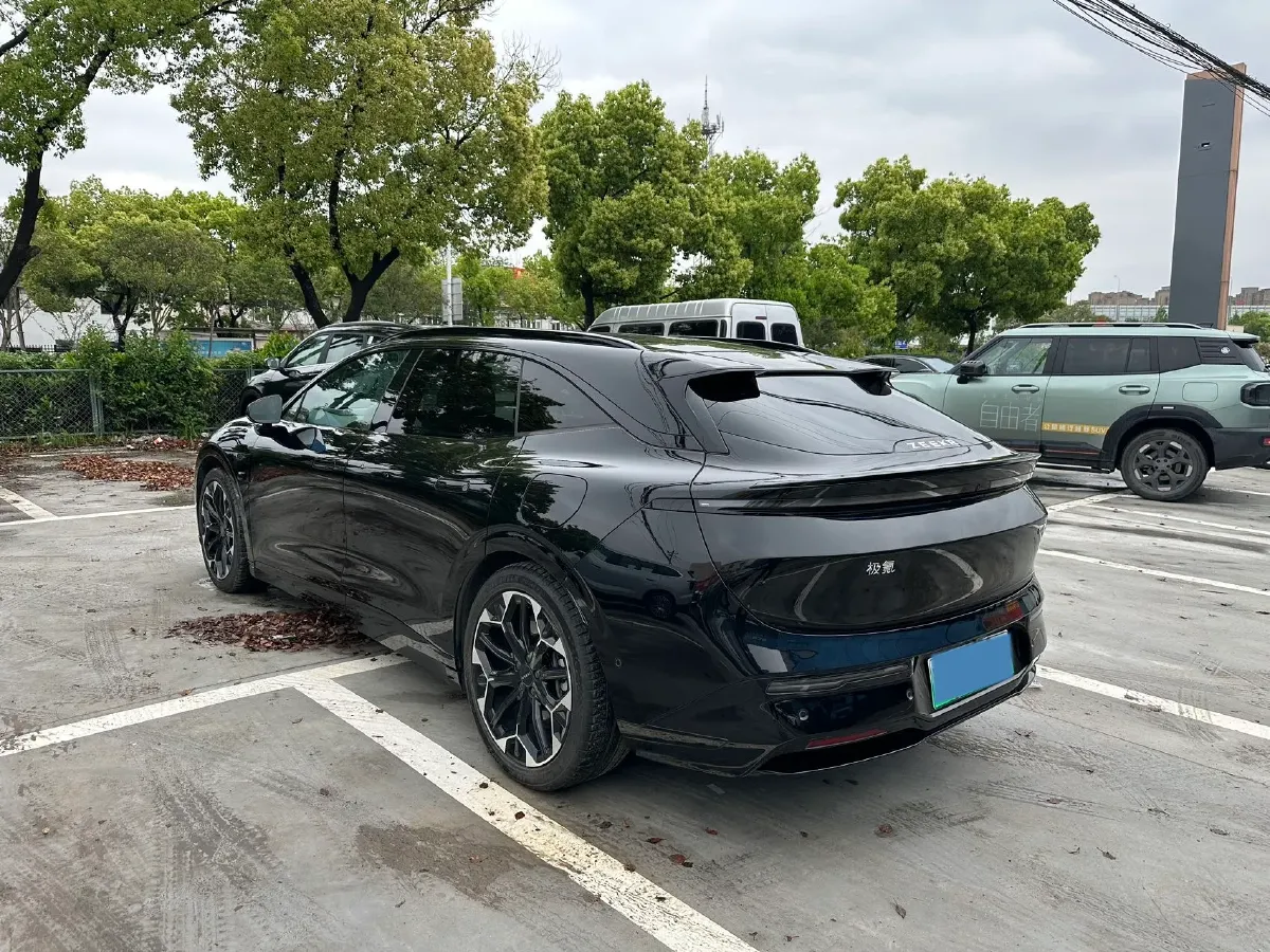 2025 Zeekr 7X BEV 75KWH,autocango,china used car exporter,china ev exporter,chinese used car exporter,chinese used ev exporter