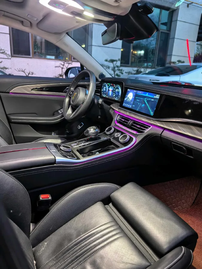 2020 HongQi H9 2.0T 252HP L4 7DCT,autocango,china used car exporter,china ev exporter,chinese used car exporter,chinese used ev exporter