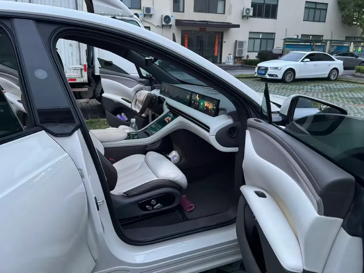 2023 IM LS7 BEV 77KWH,autocango,china used car exporter,china ev exporter,chinese used car exporter,chinese used ev exporter