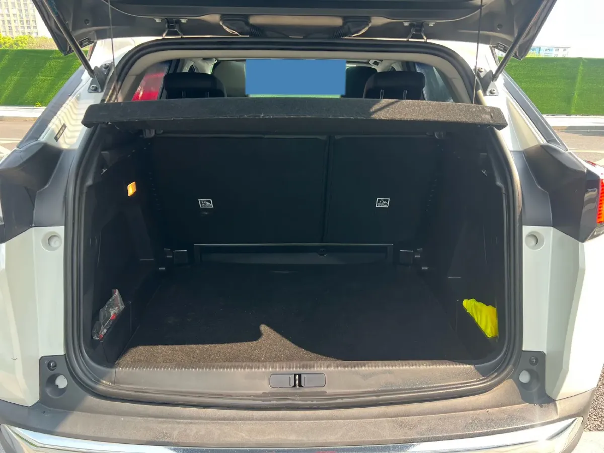 2019 Peugeot 508 1.8T 211HP L4 8AT,autocango,china used car exporter,china ev exporter,chinese used car exporter,chinese used ev exporter