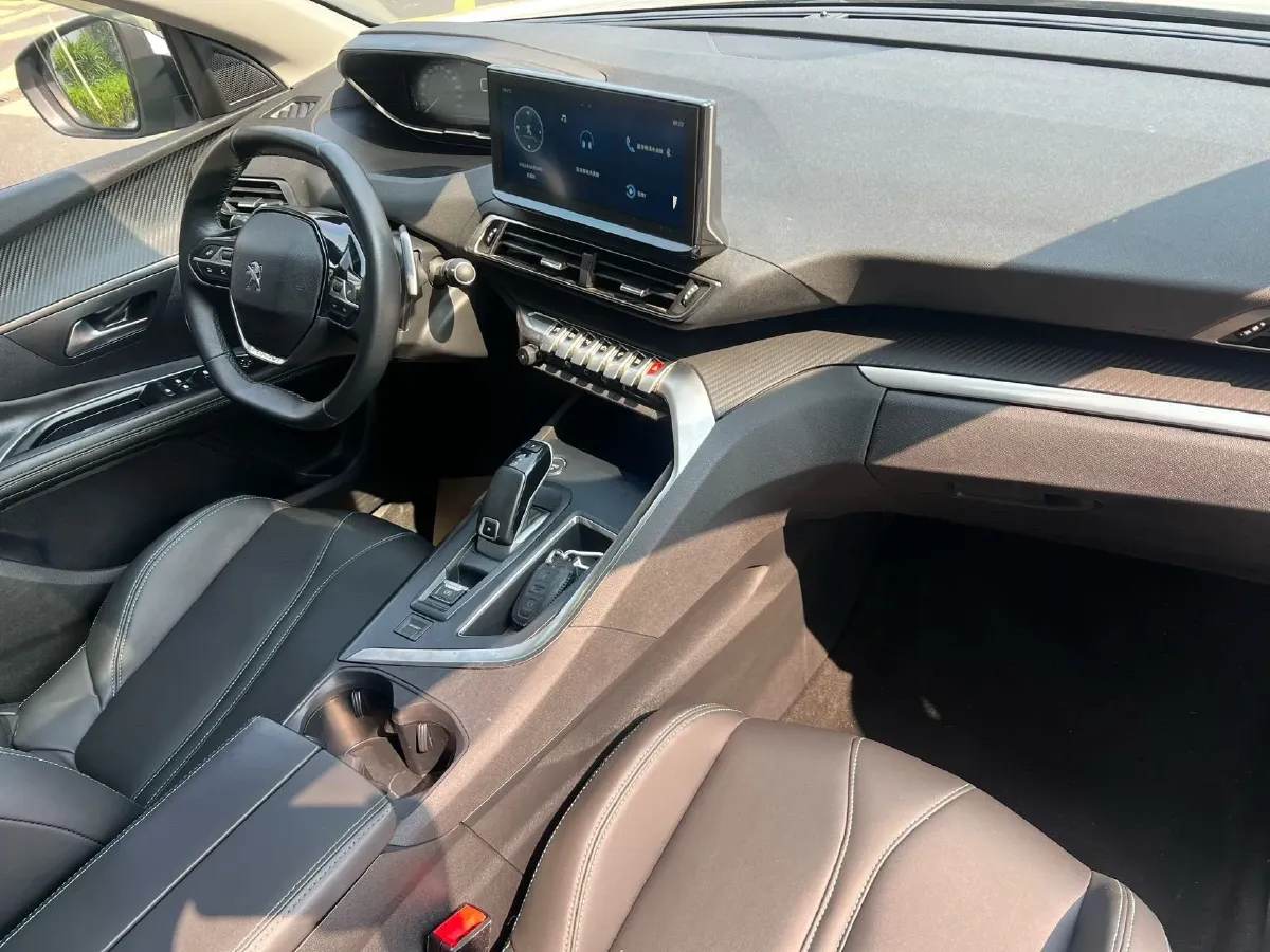 2019 Peugeot 508 1.8T 211HP L4 8AT,autocango,china used car exporter,china ev exporter,chinese used car exporter,chinese used ev exporter