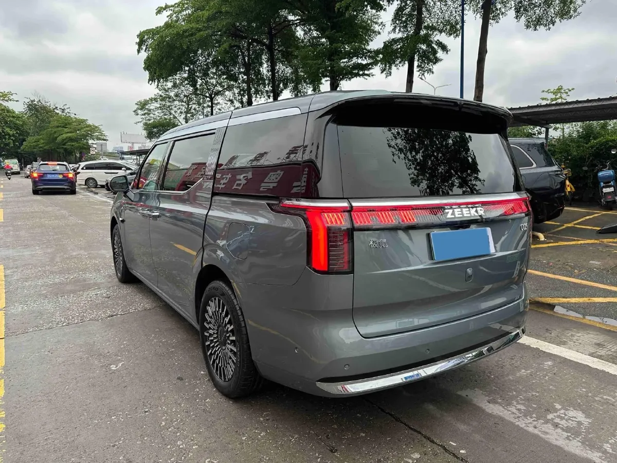 2024 Zeekr 009 BEV 108KWH,autocango,china used car exporter,china ev exporter,chinese used car exporter,chinese used ev exporter