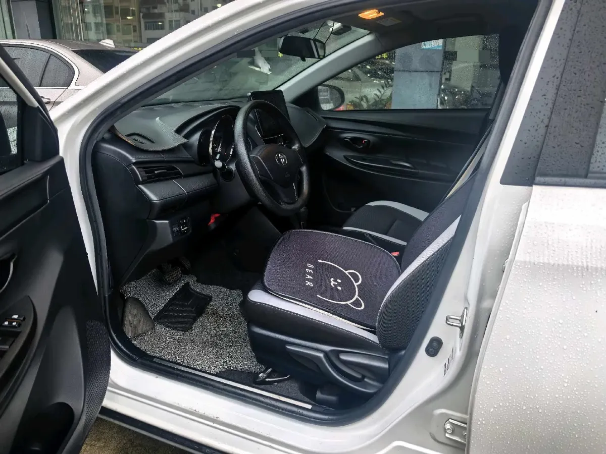 2020 Toyota Yaris L 1.5L 110HP L4 CVT,autocango,china used car exporter,china ev exporter,chinese used car exporter,chinese used ev exporter