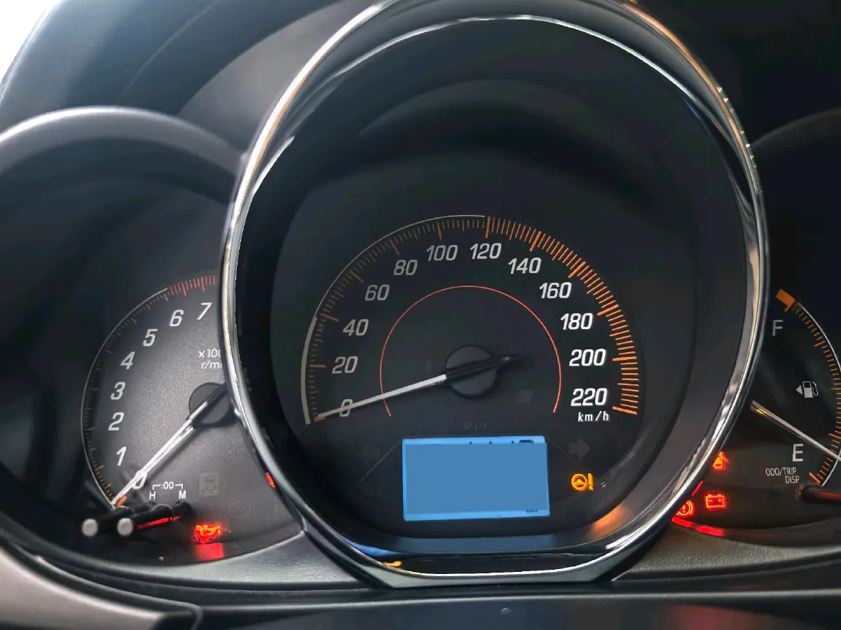 2020 Toyota Yaris L 1.5L 110HP L4 CVT,autocango,china used car exporter,china ev exporter,chinese used car exporter,chinese used ev exporter