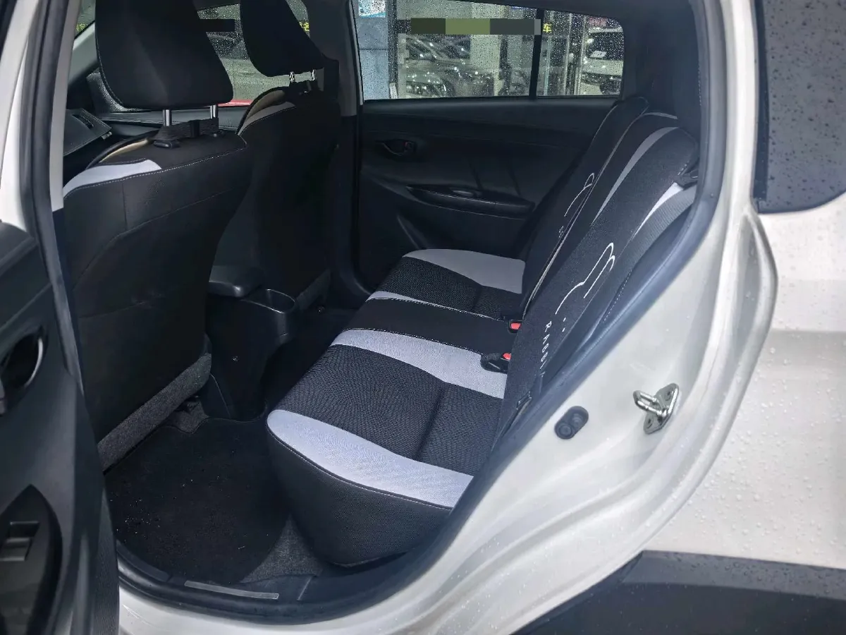 2020 Toyota Yaris L 1.5L 110HP L4 CVT,autocango,china used car exporter,china ev exporter,chinese used car exporter,chinese used ev exporter