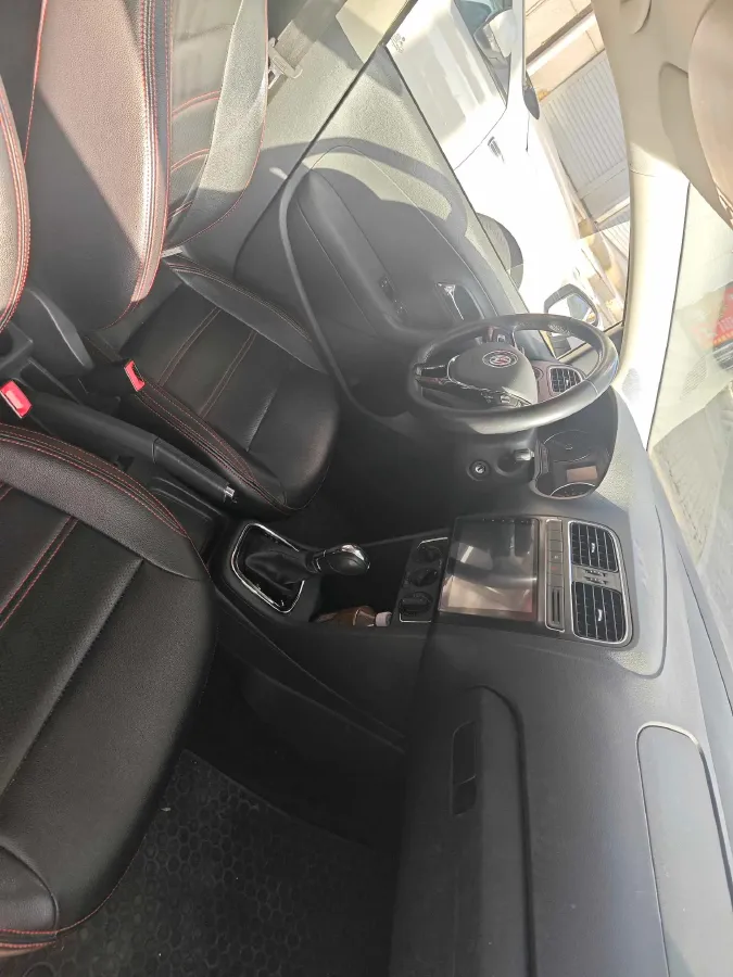 2016 Volkswagen Polo 1.6L 110HP L4 6AT,autocango,china used car exporter,china ev exporter,chinese used car exporter,chinese used ev exporter