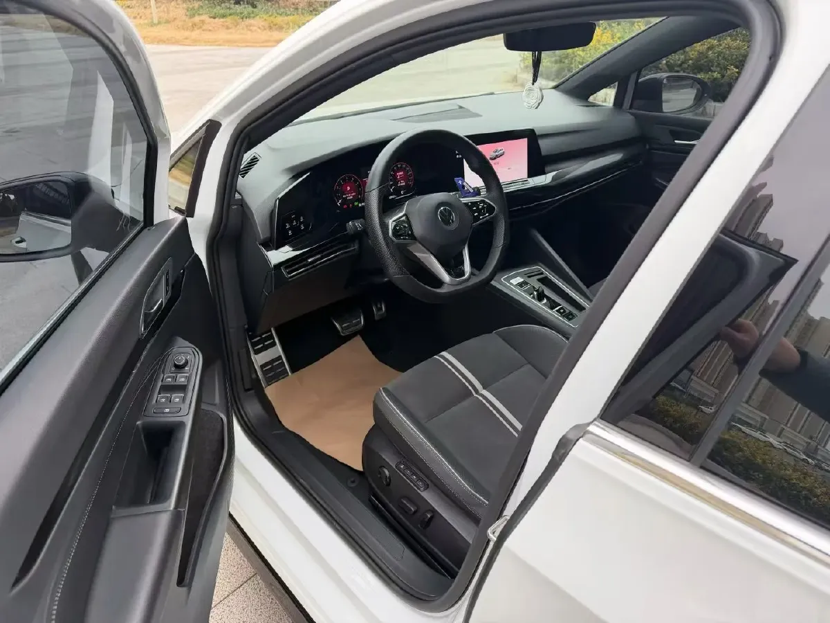 2021 Volkswagen Golf 1.4T 150HP L4 7DCT,autocango,china used car exporter,china ev exporter,chinese used car exporter,chinese used ev exporter