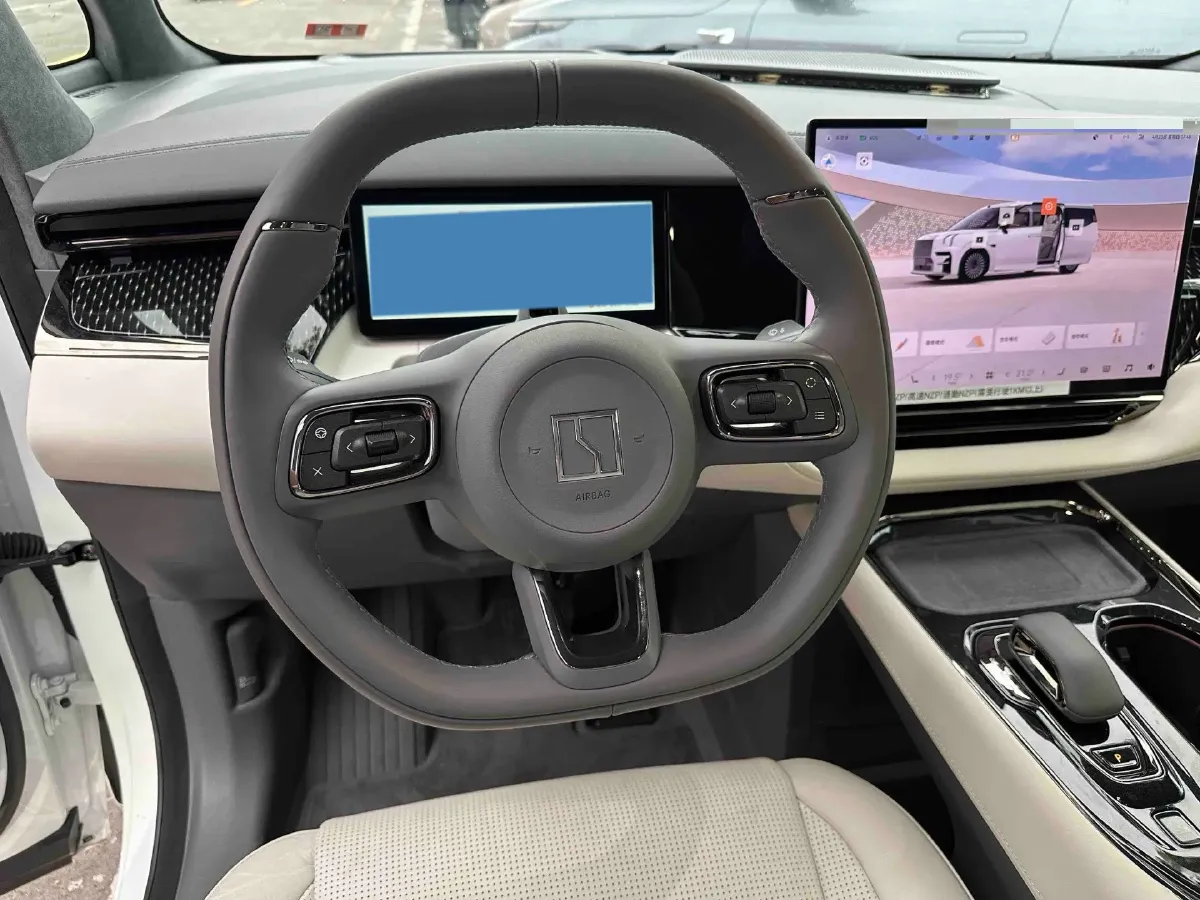 2024 Zeekr 009 BEV 108KWH,autocango,china used car exporter,china ev exporter,chinese used car exporter,chinese used ev exporter