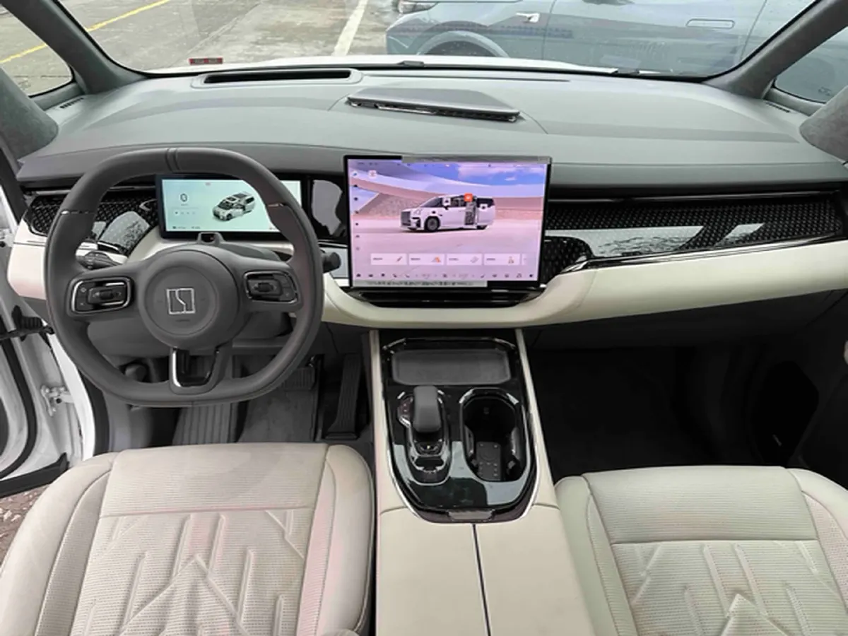 2024 Zeekr 009 BEV 108KWH,autocango,china used car exporter,china ev exporter,chinese used car exporter,chinese used ev exporter