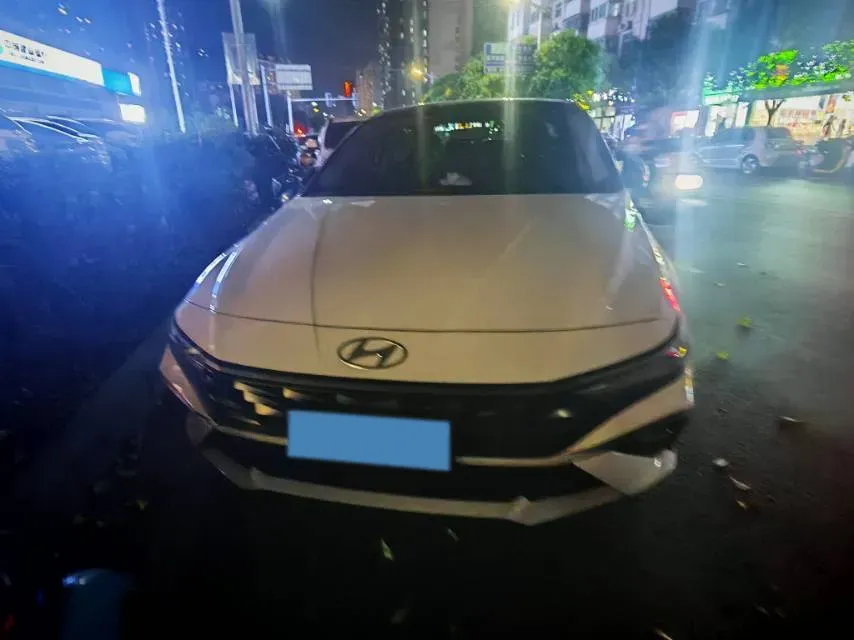 2023 Hyundai Elantra 1.5L 115HP L4 CVT,autocango,china used car exporter,china ev exporter,chinese used car exporter,chinese used ev exporter