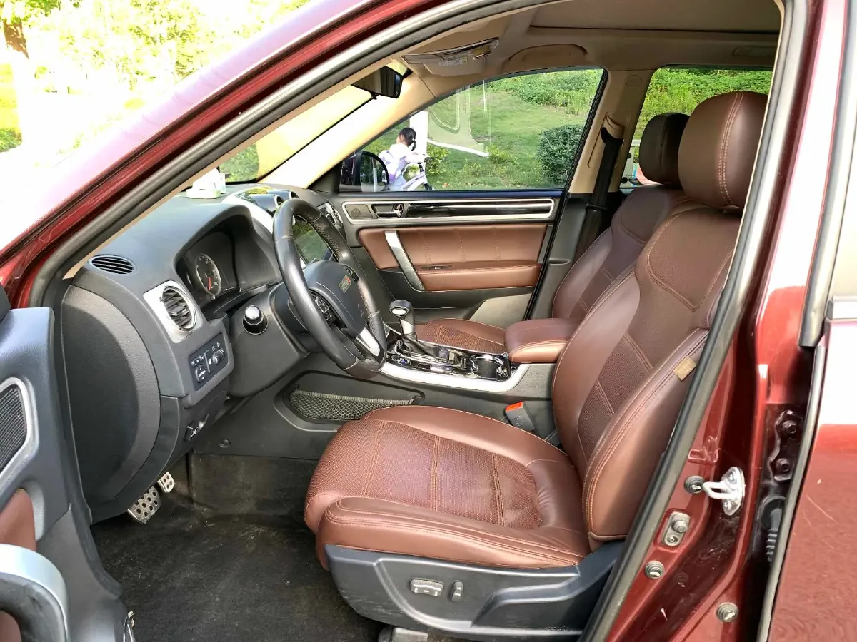 2016 Yema T70 1.8T 160HP L4 CVT,autocango,china used car exporter,china ev exporter,chinese used car exporter,chinese used ev exporter