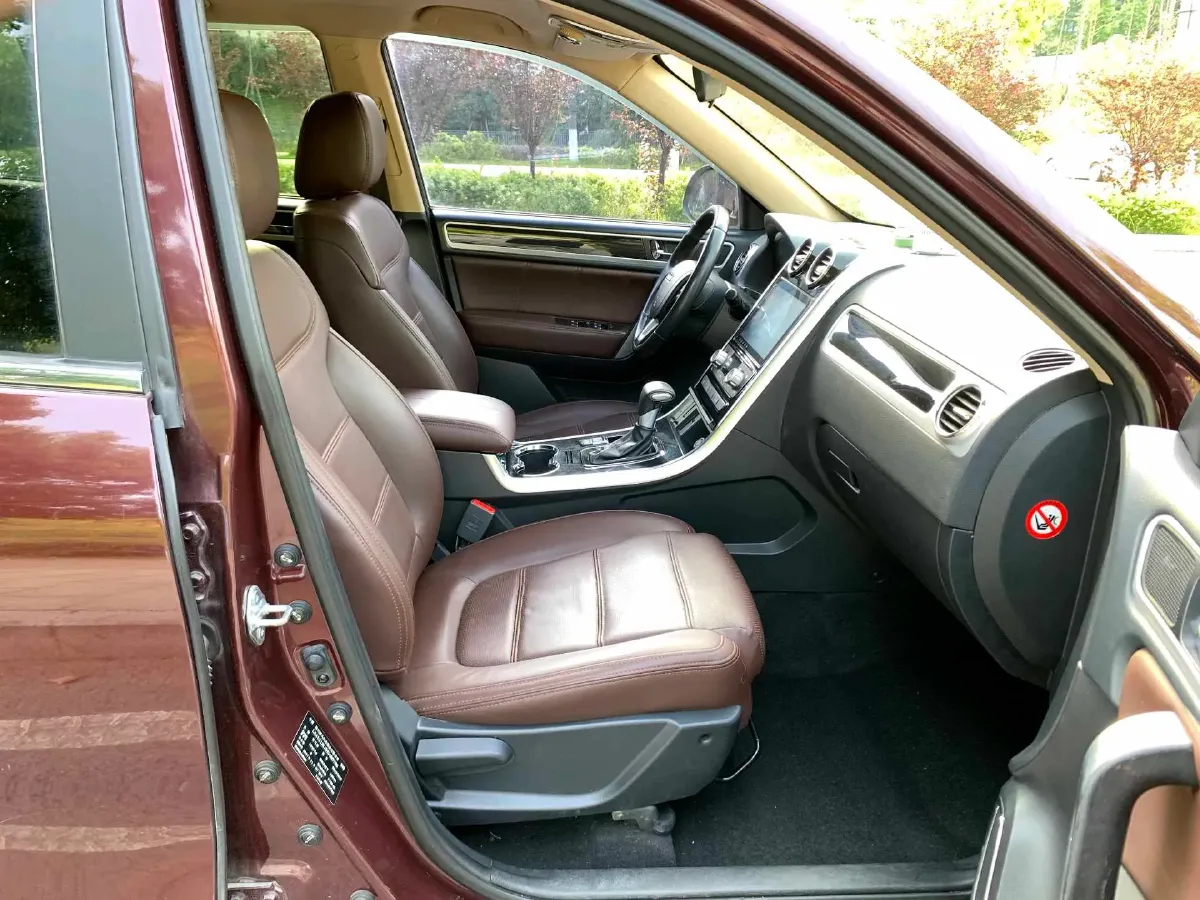 2016 Yema T70 1.8T 160HP L4 CVT,autocango,china used car exporter,china ev exporter,chinese used car exporter,chinese used ev exporter