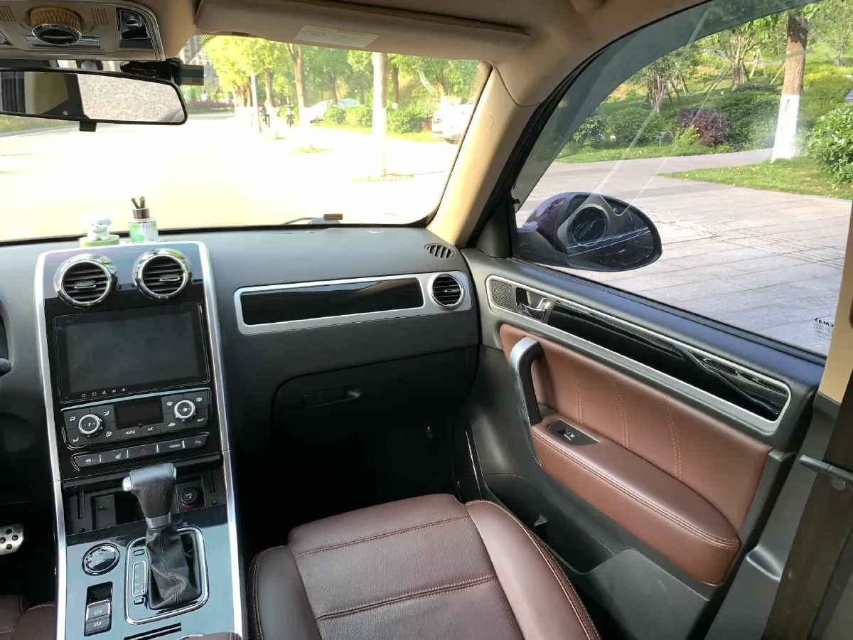 2016 Yema T70 1.8T 160HP L4 CVT,autocango,china used car exporter,china ev exporter,chinese used car exporter,chinese used ev exporter