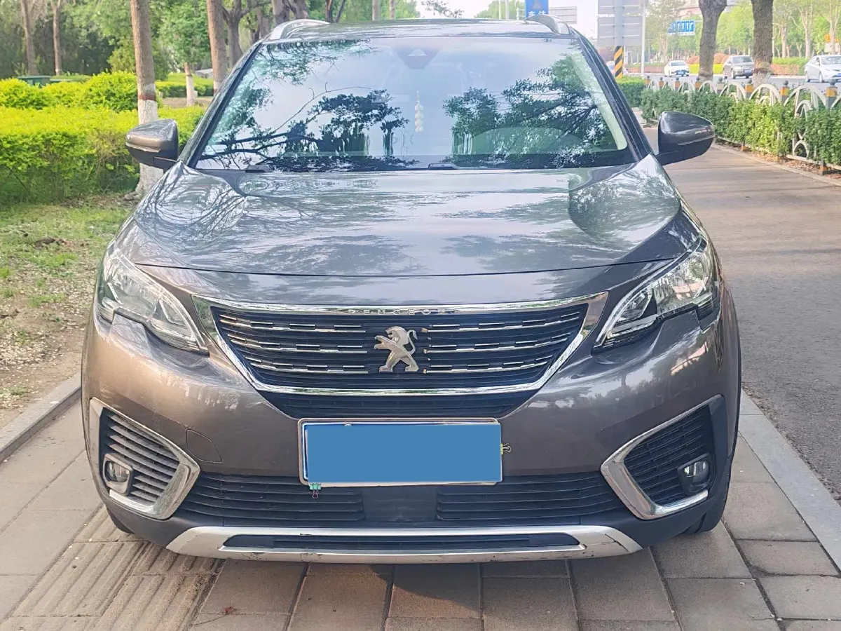 2017 Peugeot 5008 1.6T 167HP L4 6AT,autocango,china used car exporter,china ev exporter,chinese used car exporter,chinese used ev exporter