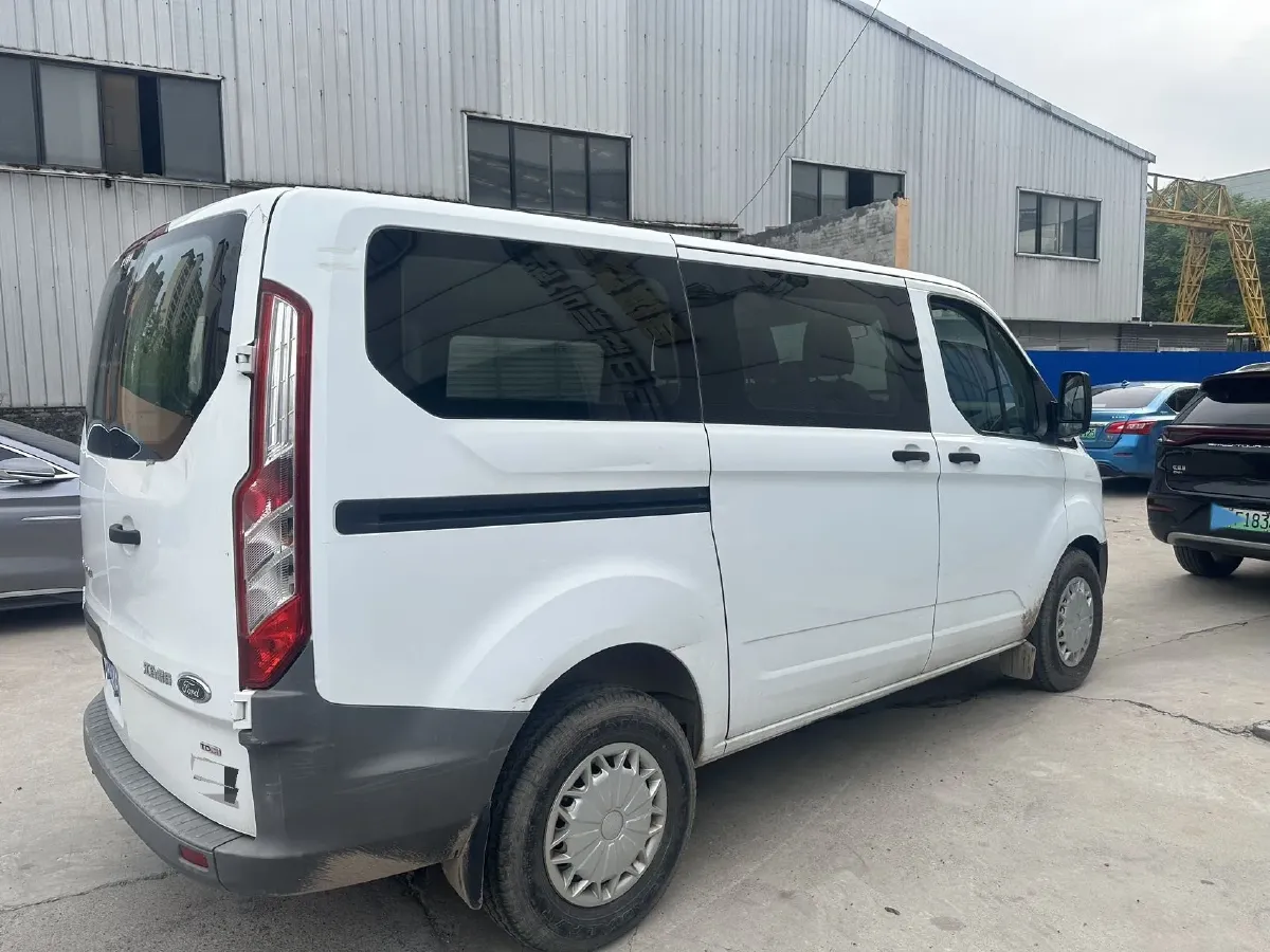 2017 Haval H6 2.0T 163HP L4 6MT,autocango,china used car exporter,china ev exporter,chinese used car exporter,chinese used ev exporter