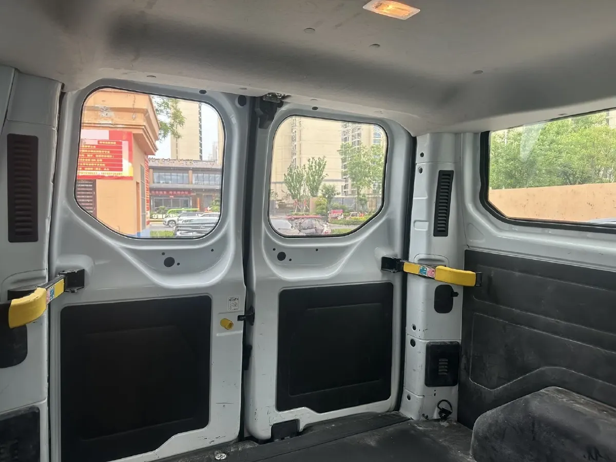 2017 Haval H6 2.0T 163HP L4 6MT,autocango,china used car exporter,china ev exporter,chinese used car exporter,chinese used ev exporter