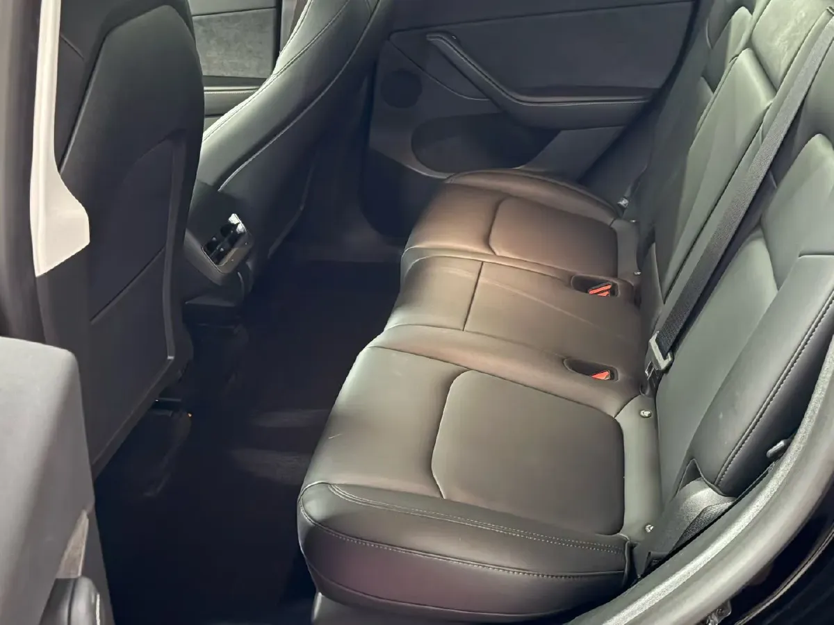 2023 Tesla Model Y BEV 78.4KWH,autocango,china used car exporter,china ev exporter,chinese used car exporter,chinese used ev exporter