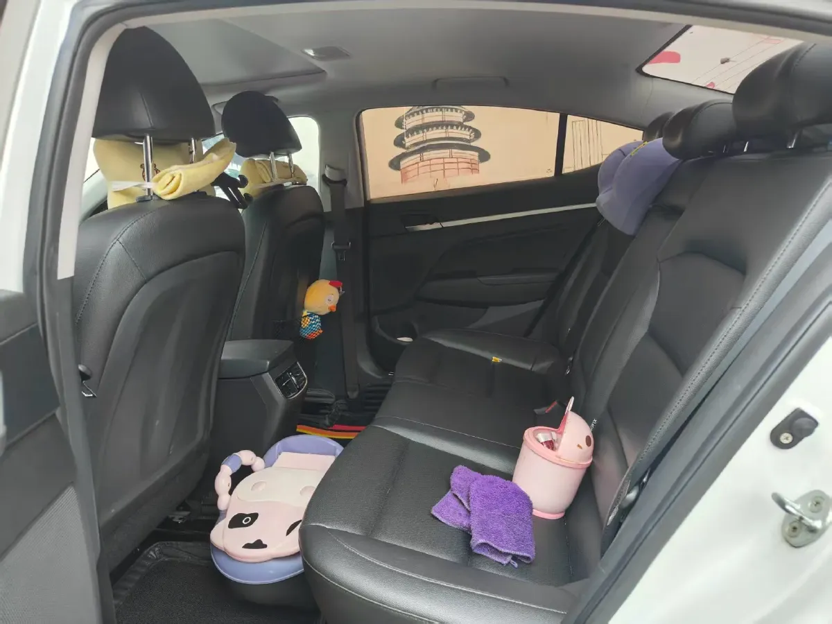 2020 Hyundai Elantra 1.5L 115HP L4 CVT,autocango,china used car exporter,china ev exporter,chinese used car exporter,chinese used ev exporter