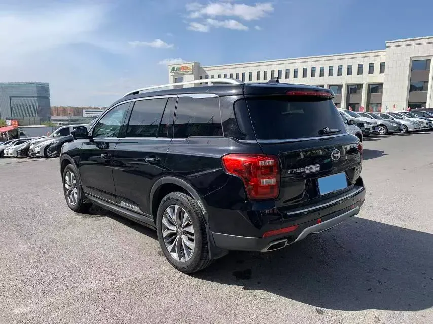 2017 GAC Trumpchi GS8 2.0T 201HP L4 6AT,autocango,china used car exporter,china ev exporter,chinese used car exporter,chinese used ev exporter