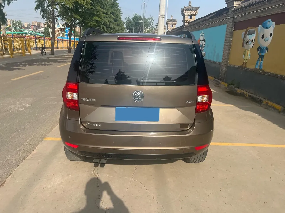 2017 Skoda Yeti 1.4T 150HP L4 7DCT,autocango,china used car exporter,china ev exporter,chinese used car exporter,chinese used ev exporter