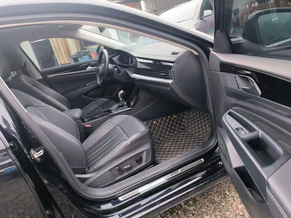 2022 Skoda Kodiak GT 2.0T 186HP L4 7DCT,autocango,china used car exporter,china ev exporter,chinese used car exporter,chinese used ev exporter