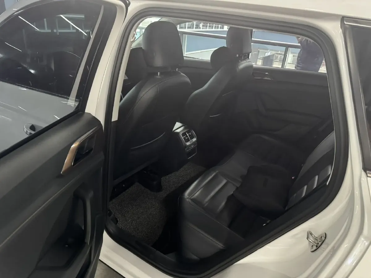 2021 Volkswagen Tharu 1.4T 150HP L4 7DCT,autocango,china used car exporter,china ev exporter,chinese used car exporter,chinese used ev exporter