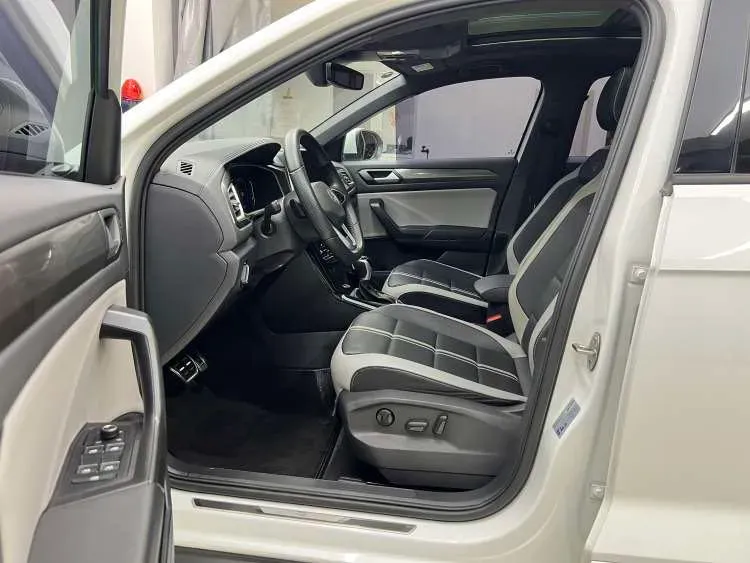 2023 Volkswagen T-Roc 1.5T 160HP L4 7DCT,autocango,china used car exporter,china ev exporter,chinese used car exporter,chinese used ev exporter