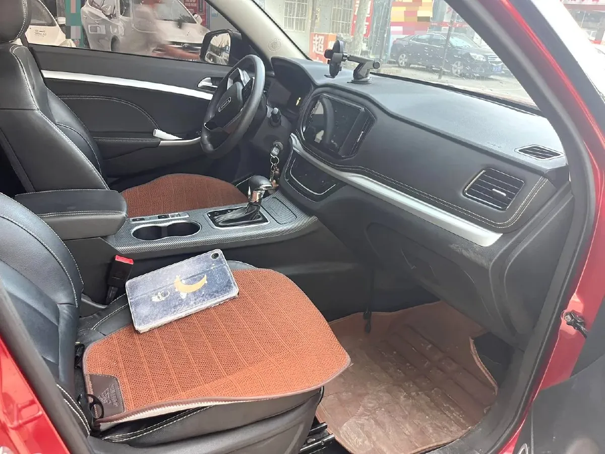 2021 Yema BoJun 1.5L 112HP L4 CVT,autocango,china used car exporter,china ev exporter,chinese used car exporter,chinese used ev exporter