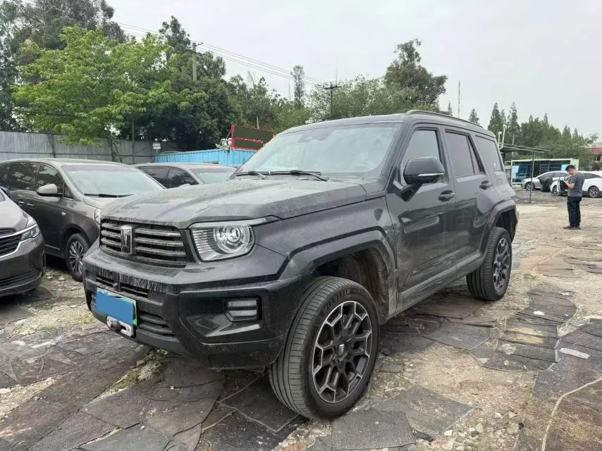 2024 Tank 700 3.0T 360HP V6 9AT PHEV 37.1KWH,autocango,china used car exporter,china ev exporter,chinese used car exporter,chinese used ev exporter