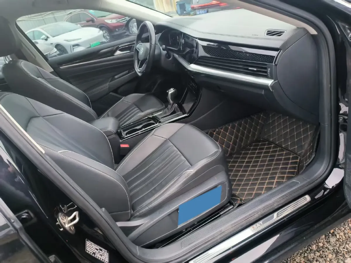 2023 Volkswagen Passat 2.0T 186HP L4 7DCT,autocango,china used car exporter,china ev exporter,chinese used car exporter,chinese used ev exporter