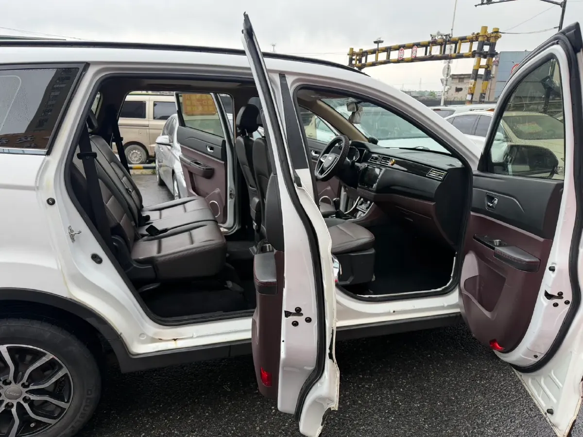 2017 JAC Refine S3 1.5L 113HP L4 6MT,autocango,china used car exporter,china ev exporter,chinese used car exporter,chinese used ev exporter