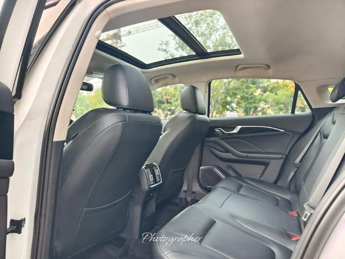 2022 ChangAn CS55 Plus 1.5T 188HP L4 7DCT,autocango,china used car exporter,china ev exporter,chinese used car exporter,chinese used ev exporter