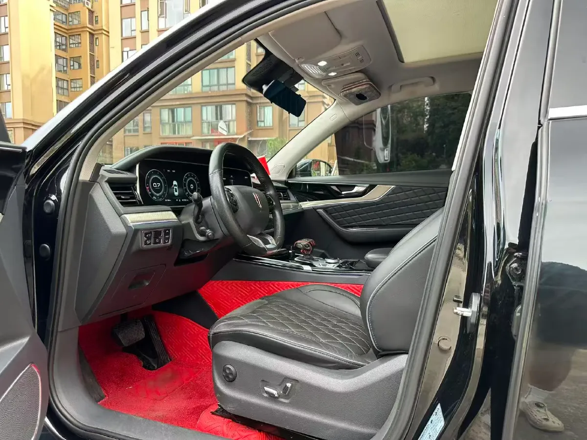 2019 HongQi HS5 2.0T 224HP L4 6AT,autocango,china used car exporter,china ev exporter,chinese used car exporter,chinese used ev exporter